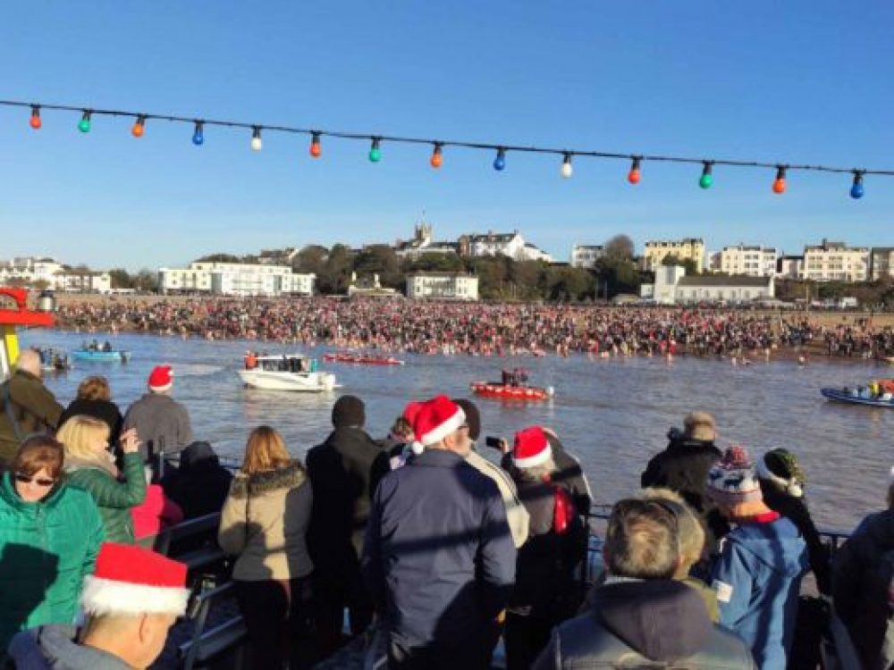 Christmas-Day-Swim-Title-BG-600x390