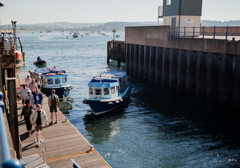 Small boat that transfers people to the River Exe Cafe