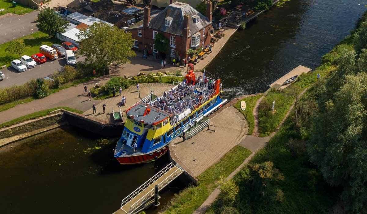 Exeter_Canal_Cruise_3_scaled