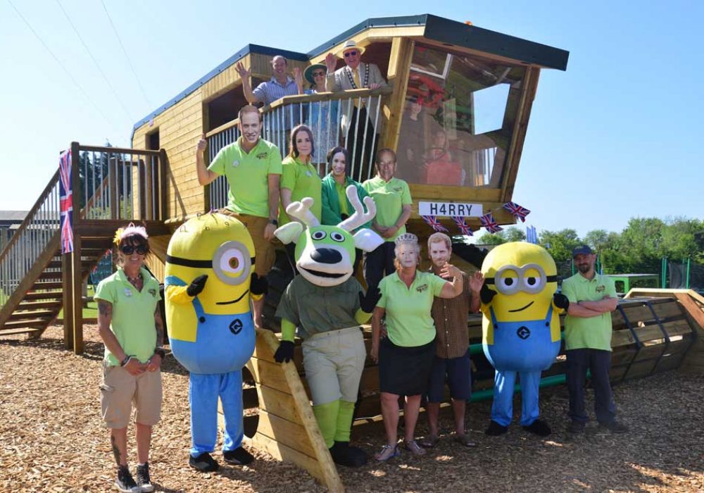 Harry-the-Harvester-Royal-Family-WoCL