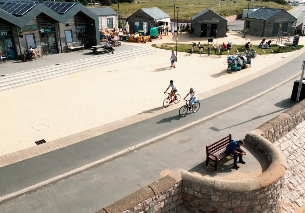 Sequence 01.00_37_42_03.Still148