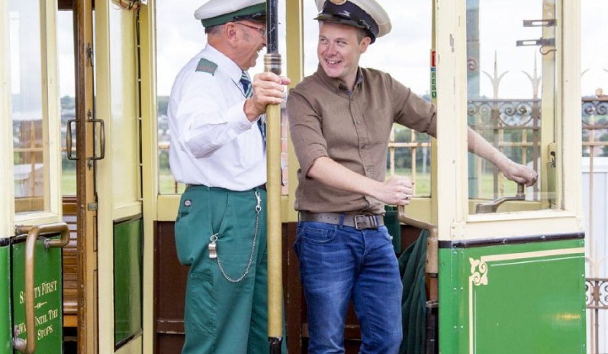 driving_lesson_on_no19_image_909x1363_crop_autorotate_
