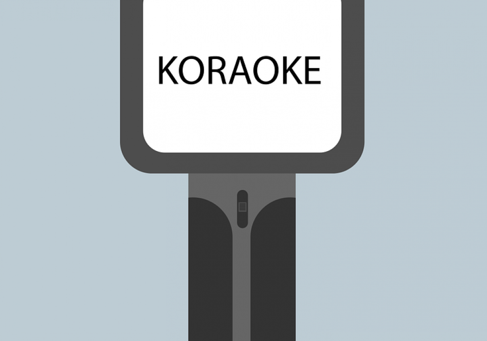 karaoke-microphone